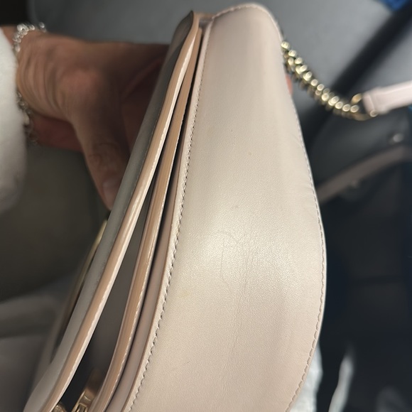 Salvatore Ferragamo light pink/cream bag - Picture 10 of 10